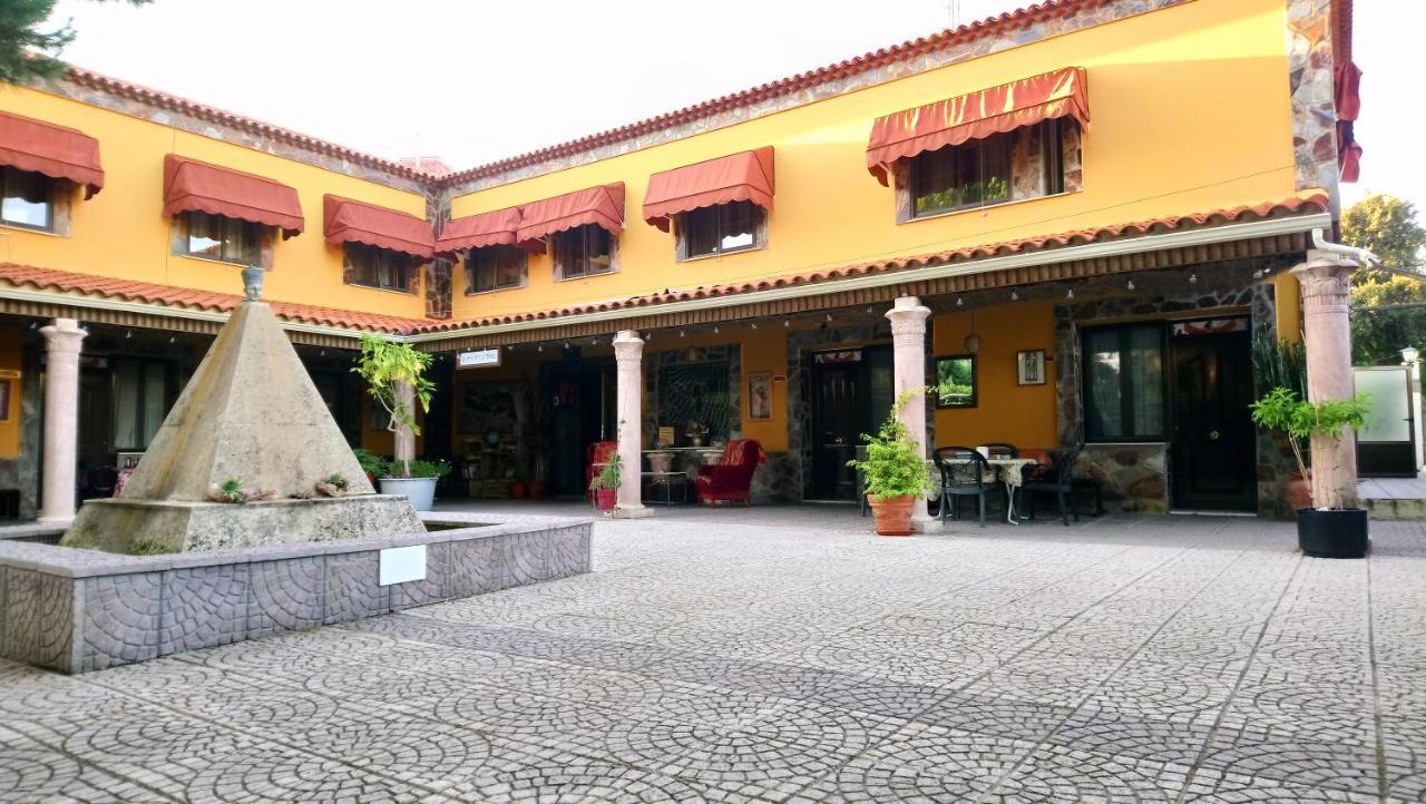 阿卡斯 伊希斯旅馆酒店 外观 照片